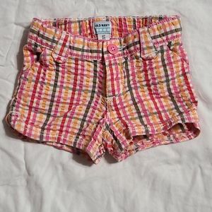 Old Navy shorts, 2T